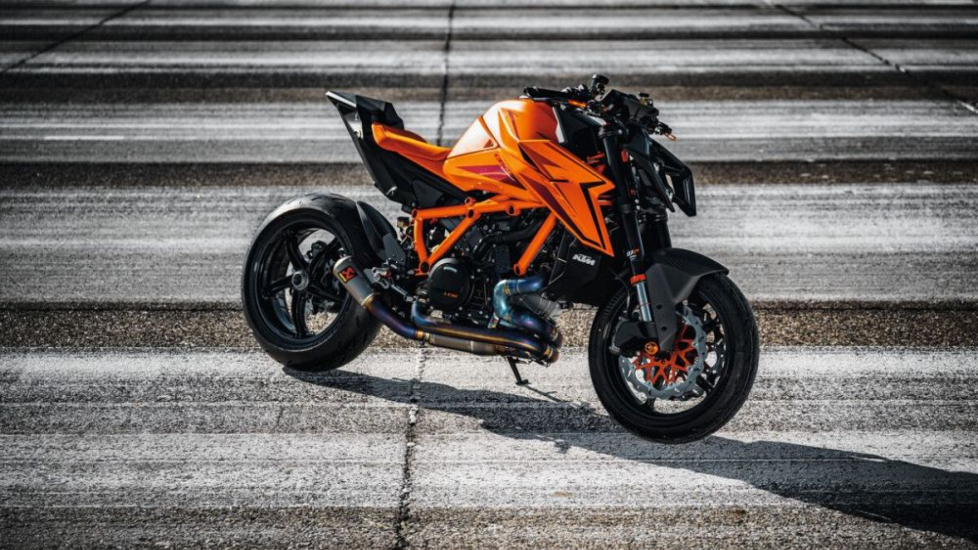 KTM Super Duke R