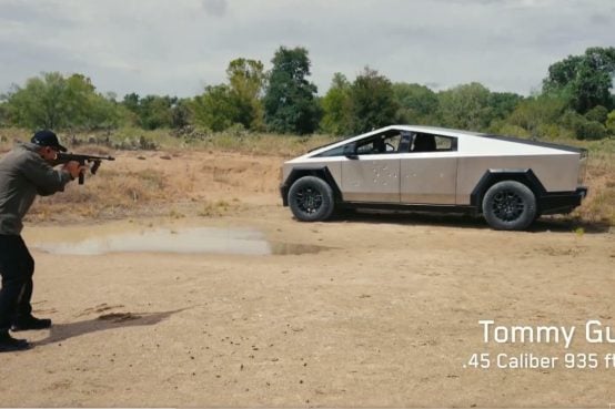 Tesla Cybertruck Faz Teste De Blindagem; Mas Nenhum Tiro Foi No Vidro…