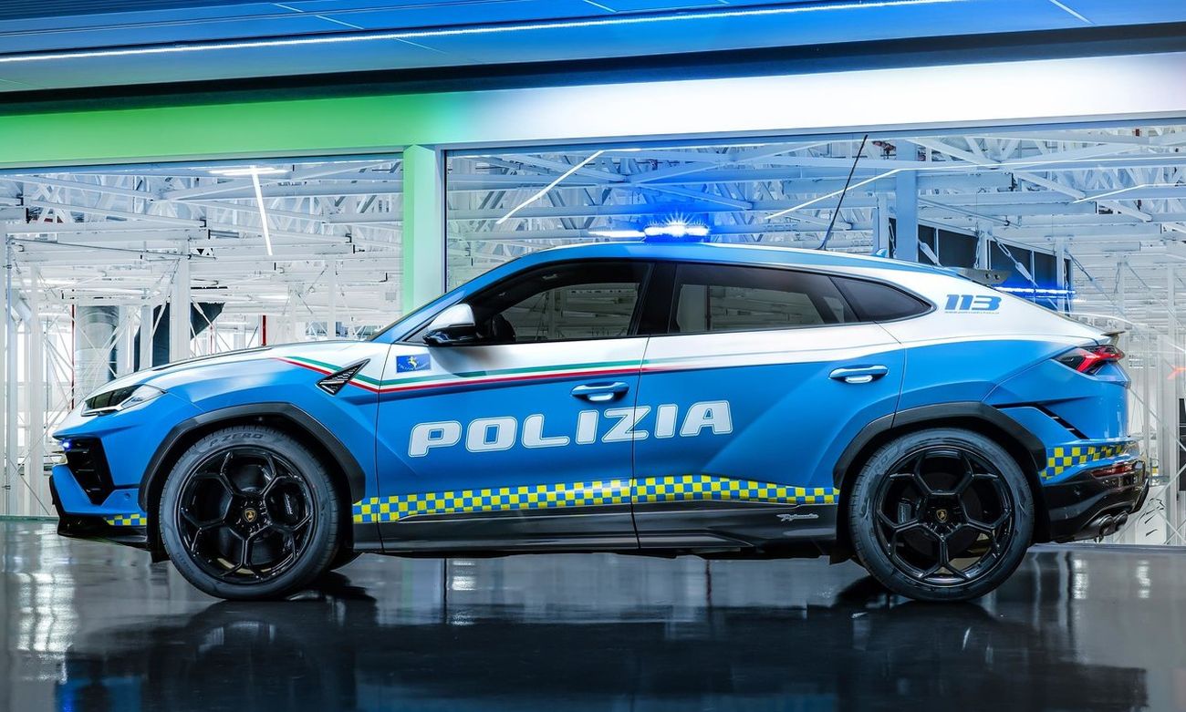 camburão lamborhini urus performante policia 2023 branco azul lateral