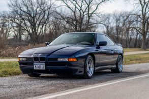 bmw 850i 1991 azul michael jordan frente parado