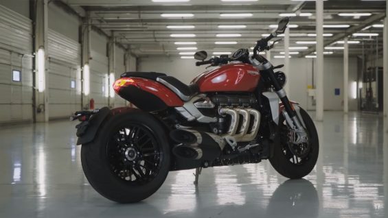 Triumph Rocket 3 R