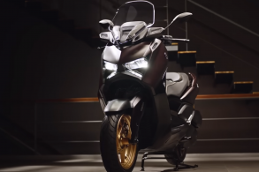 Yamaha XMax Tailândia