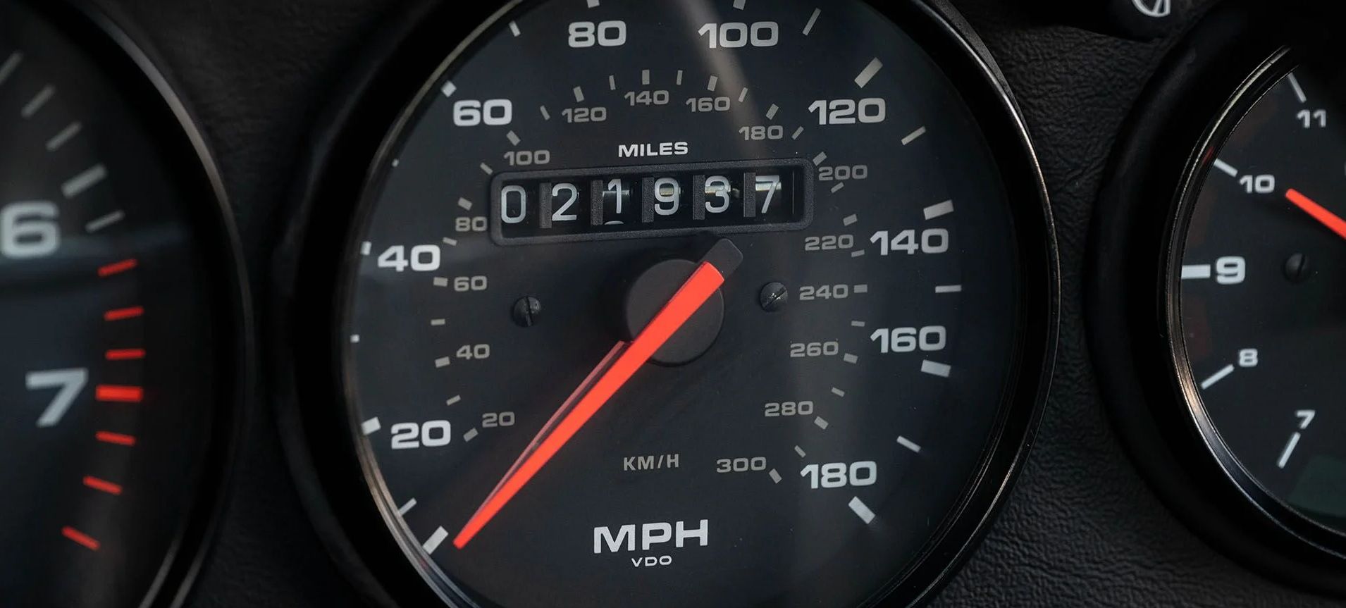 porsche 911 964 turbo 36 s preto 1994 hodometro