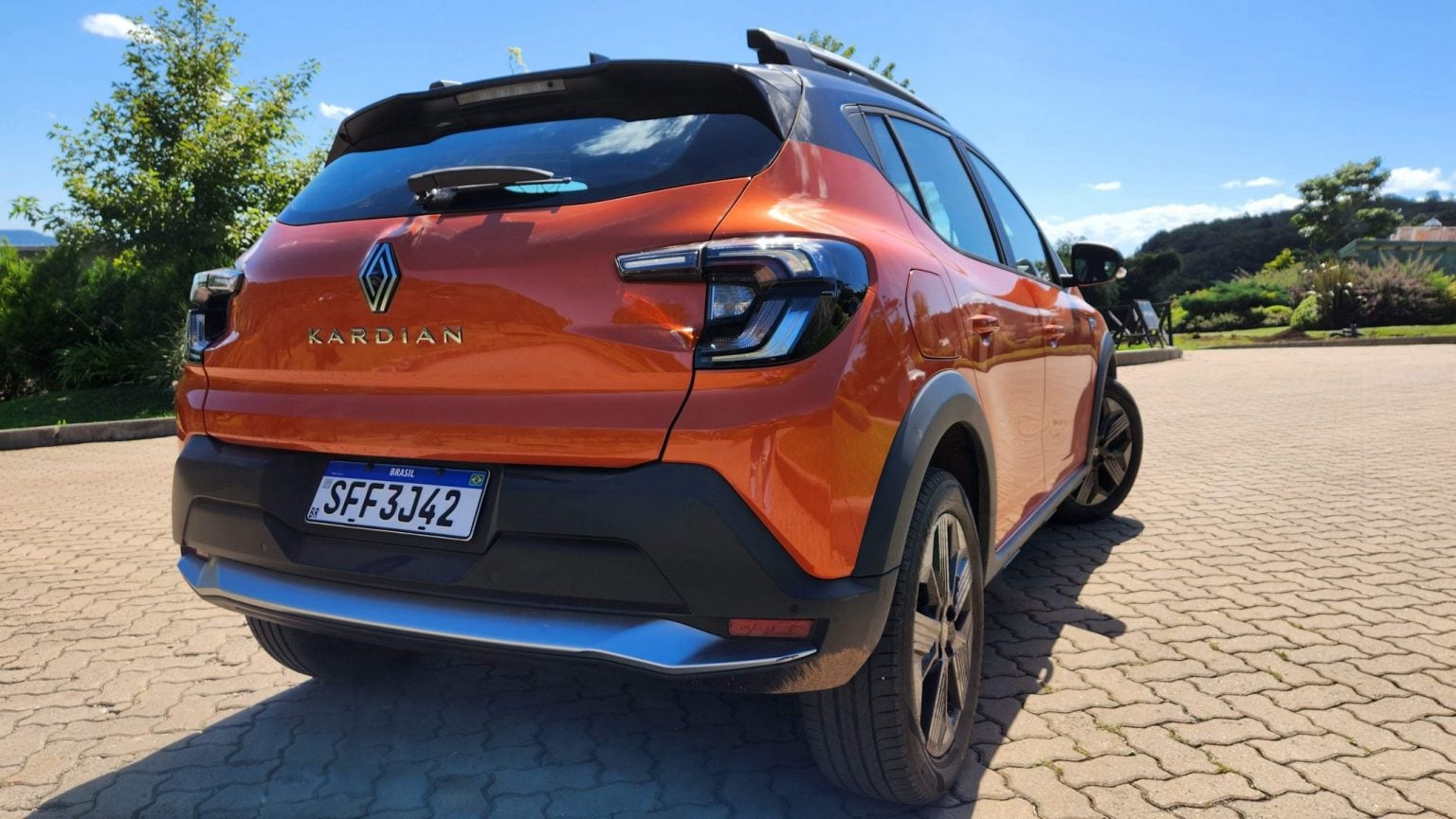 Renault Kardian híbrido será o rival do Pulse Bio-Hybrid