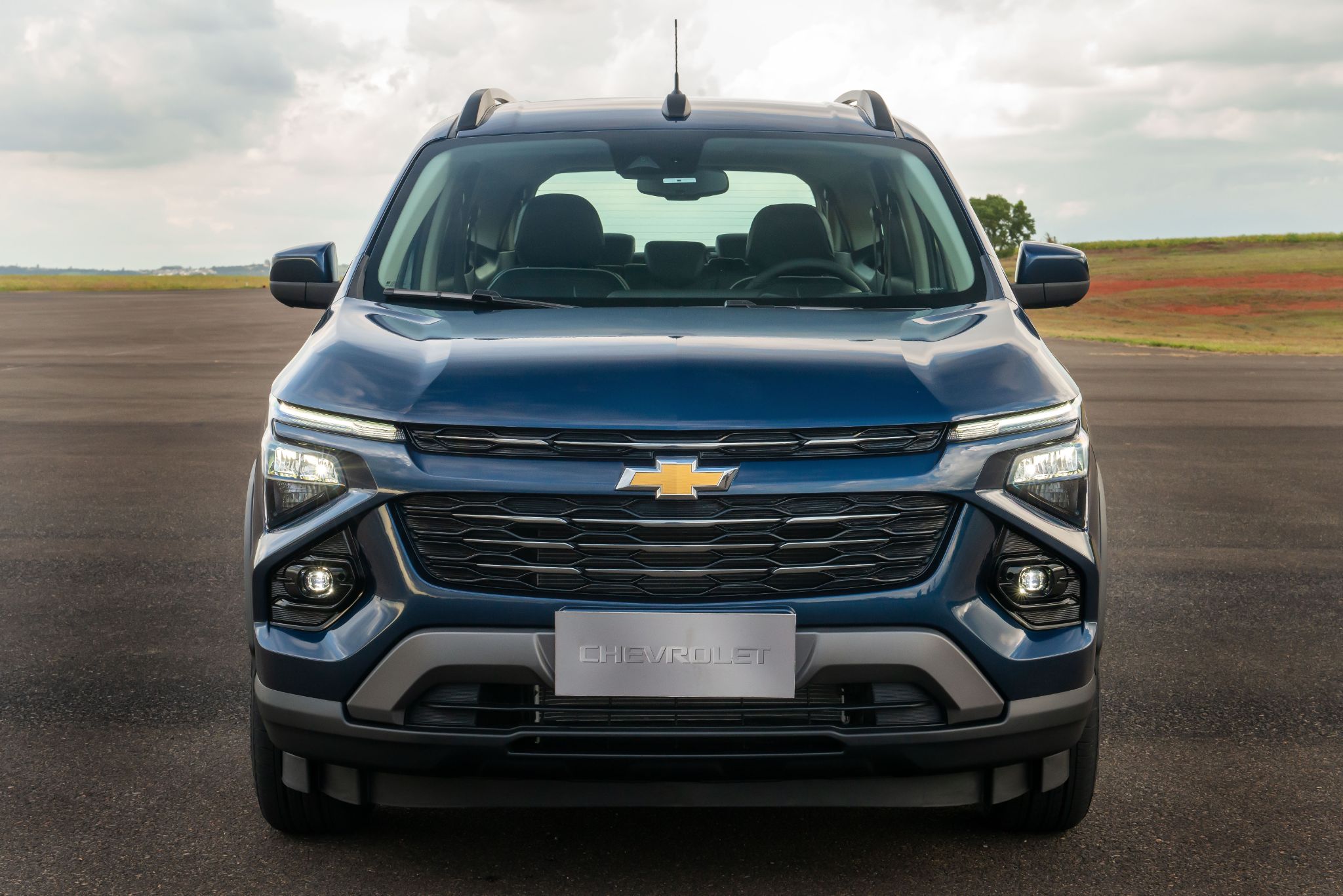 chevrolet spin premier 2025 azul boreal dianteira parado