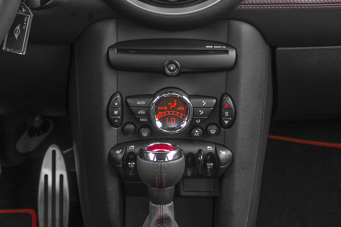 mini john cooper works gp interior painel detalhe comandos do ar condicionado