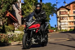 honda nc 750x dct lucas silvero pilotando 4