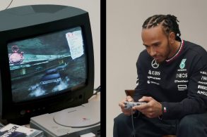 lewis hamilton jogando driver no playstation