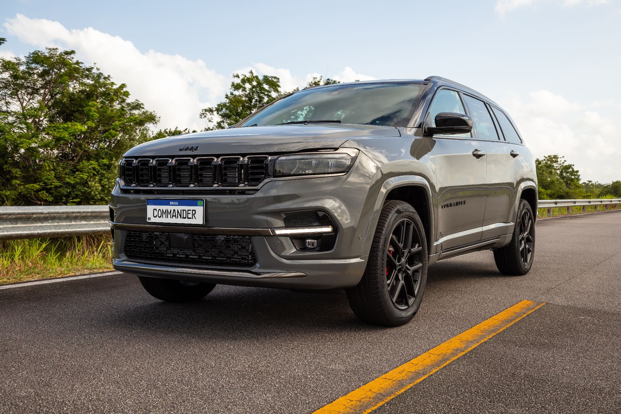 Jeep Commander 2025: 5 lugares, novo motor, versões, preço