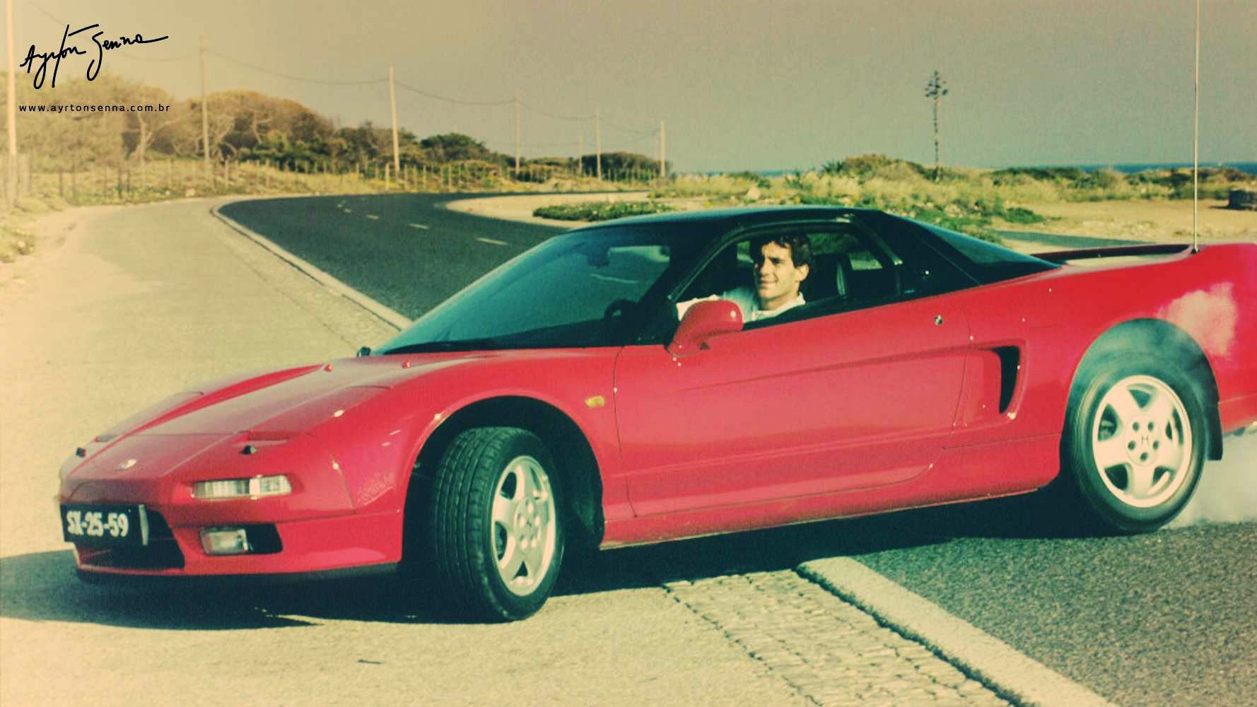 honda nsx vermelho com ayrton senna fazendo burnout