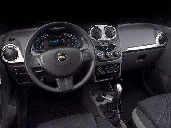 chevrolet agile wi fi interior painel