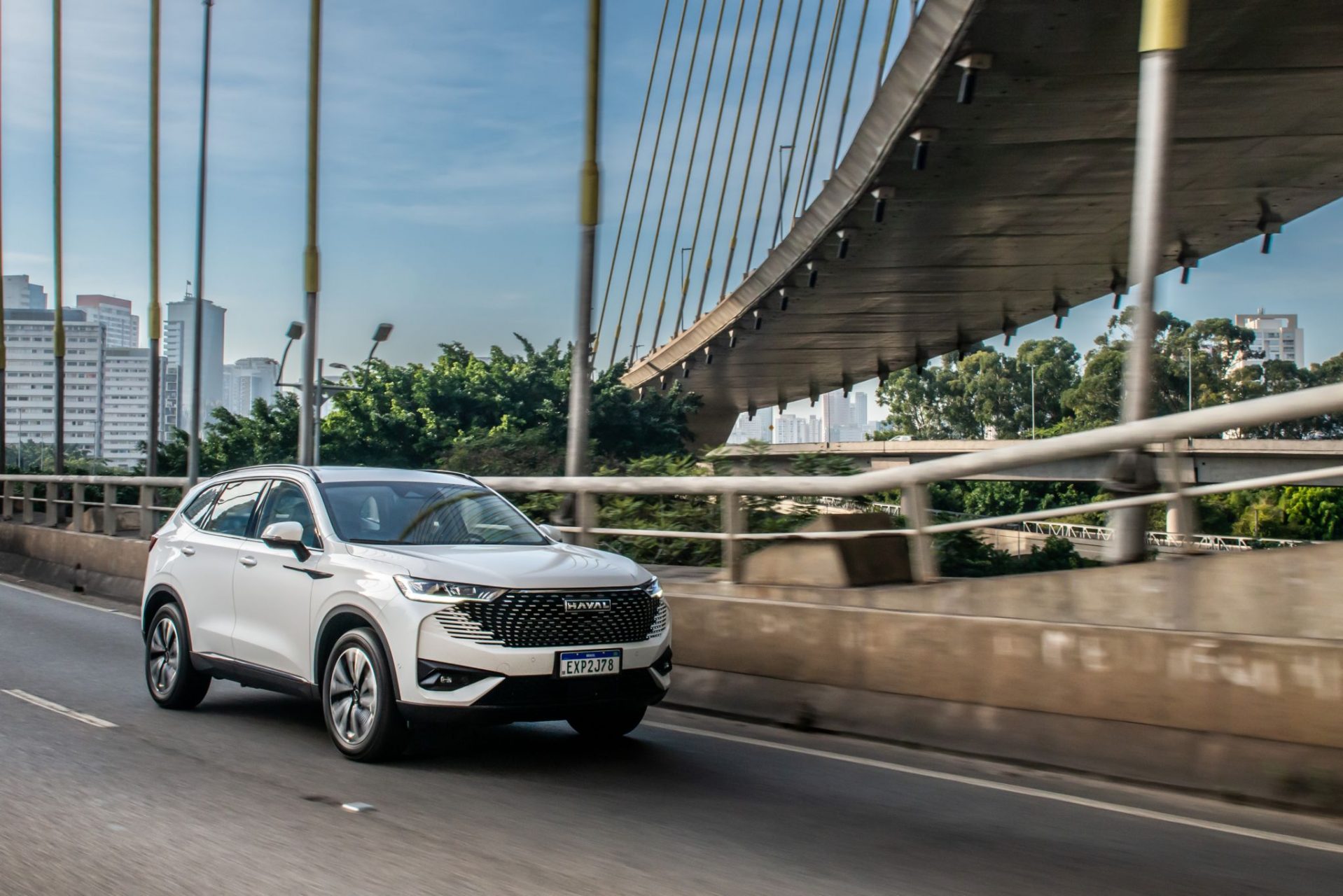 gwm haval h6 phev19 branco 2025 frente lateral traseira interior movimento 8