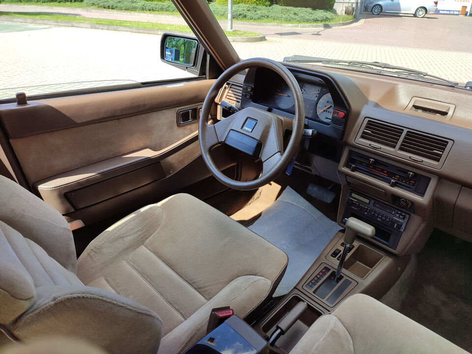 interior 1986 Mazda 626 2 0 GLX eBay