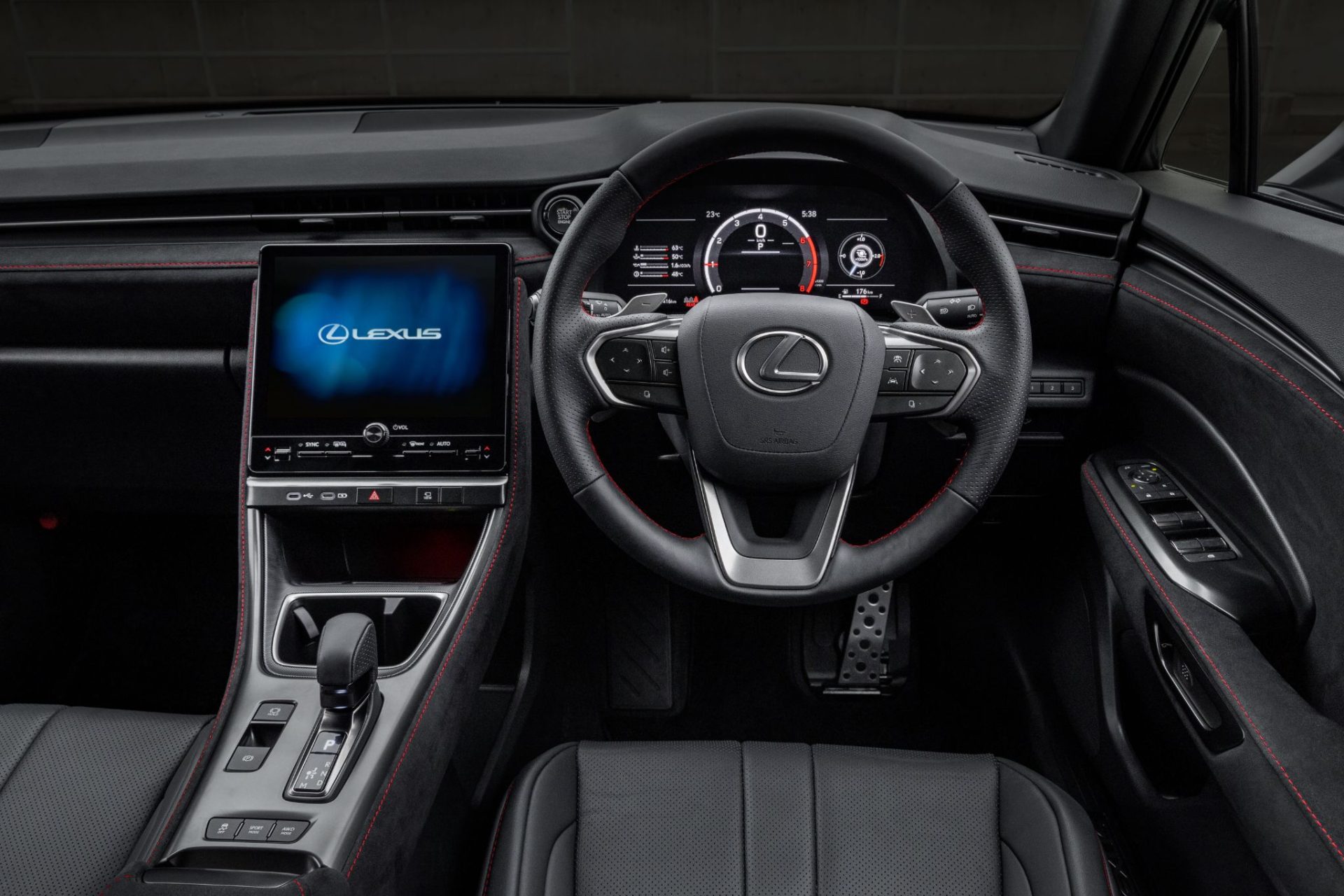 lexus lbx morizo rr interior painel