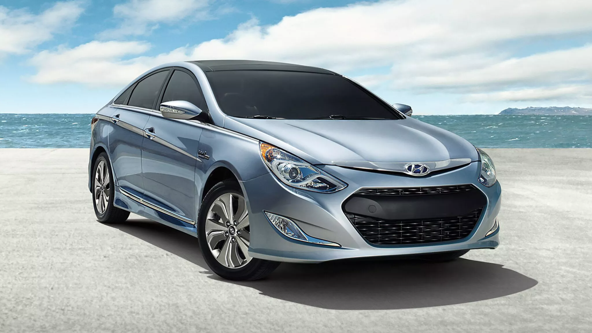 2015 Hyundai Sonata Hybrid 2048x