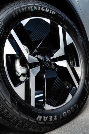 Peugeot 2008 2025 Foto pedro bicudo (14)