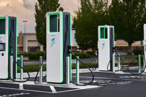 Terminal de carregamento rápido Electrify America Volkswagen para carros elétricos