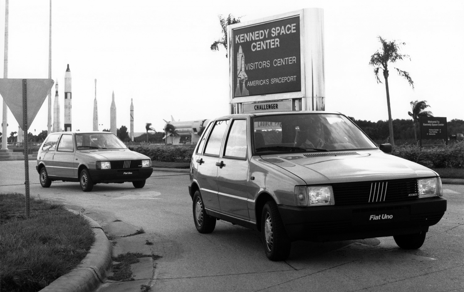 fiat uno 1983 modelo italiano lançametno no cabo canaveral