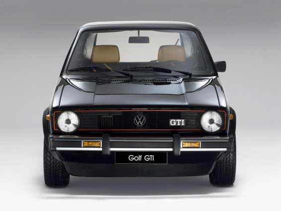 volkswagen golf gti 5 door giorgetto giugiaro preto dianteira