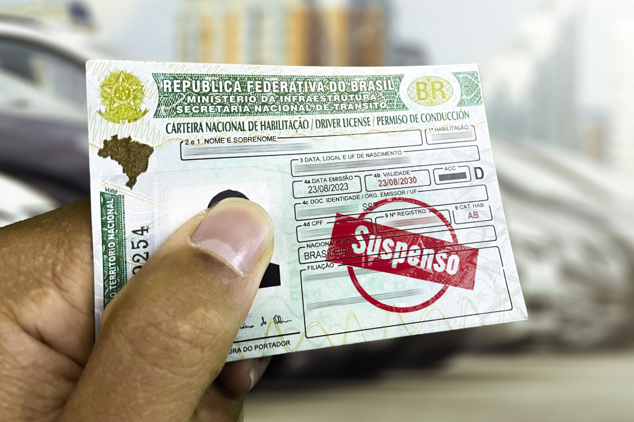 Condutores tem recebido notificações de CNH suspensa