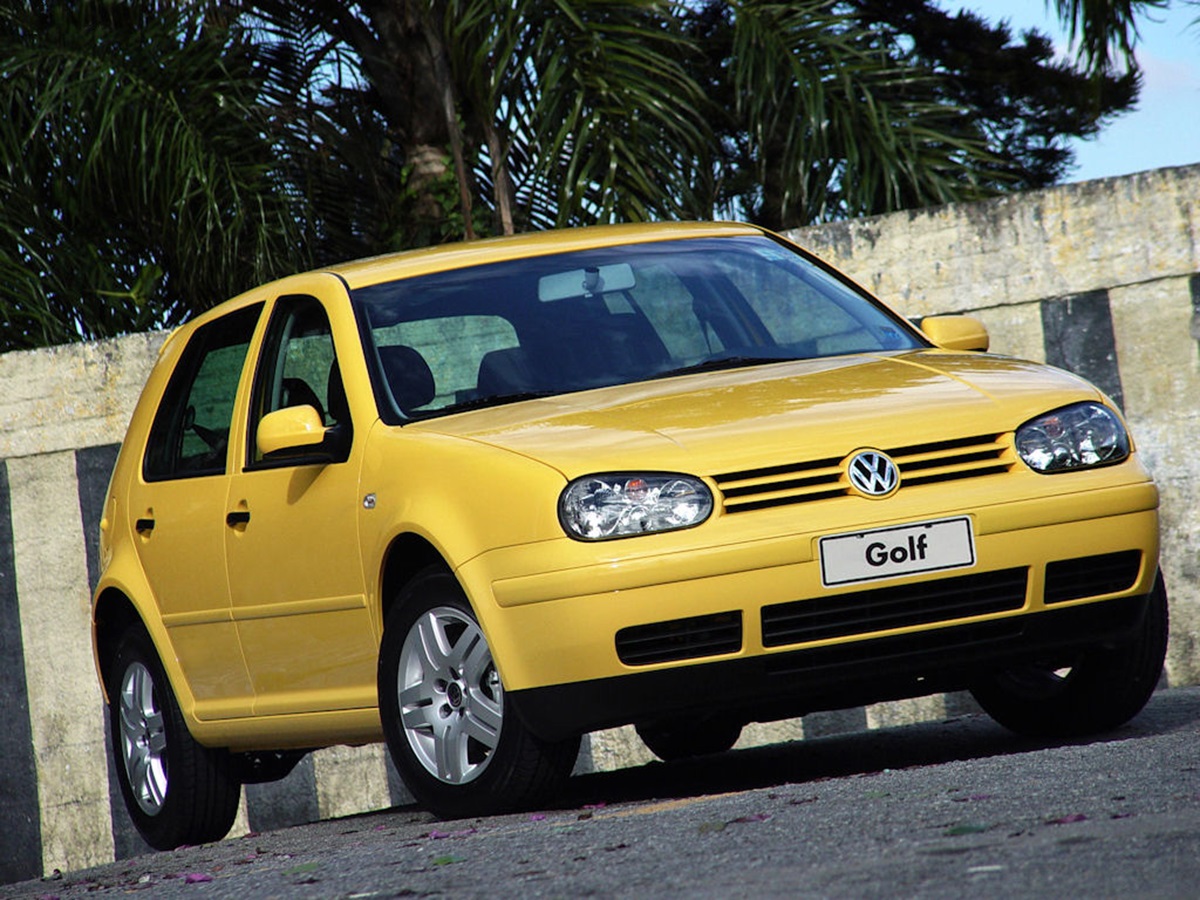 Volkswagen Golf completa 30 anos de Brasil e está prestes a voltar