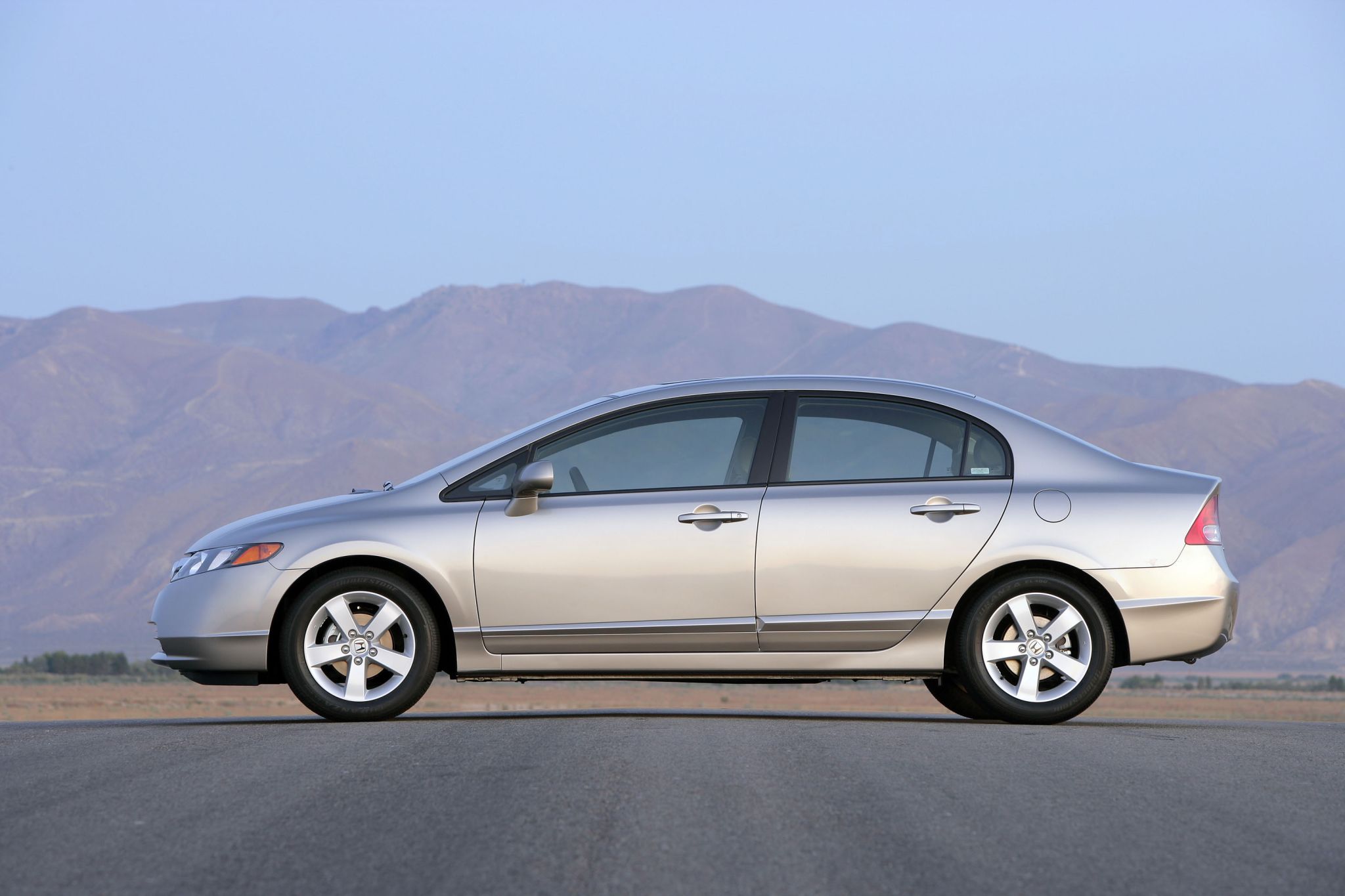 HONDA CIVIC 2008 PRATA LATERAL PERFIL