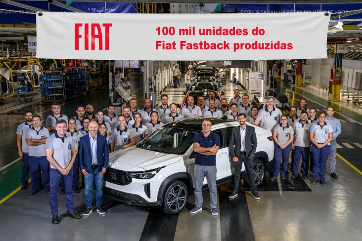 Fiat Fastback ultrapassa 100 mil unidades produzidas no Brasil