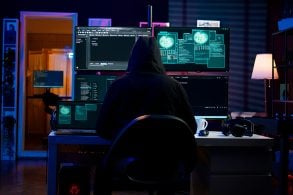 HACKER CARRO CHINES E RUSSOS ESTADOS UNIDOS