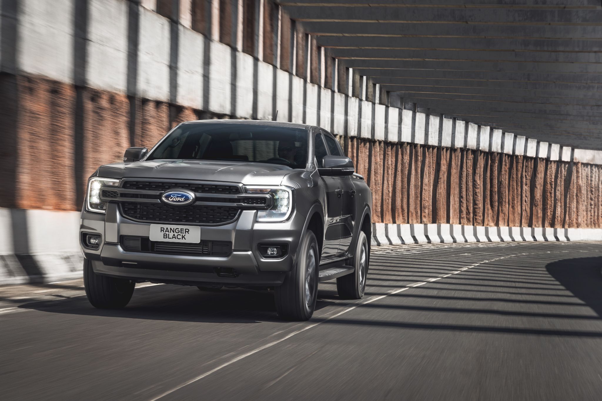 Ford planeja lançamento de picape elétrica acessível em 2027