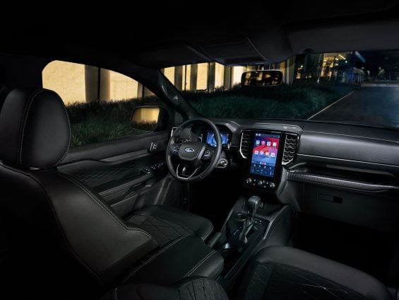Ford Ranger Black 2025 interior painel