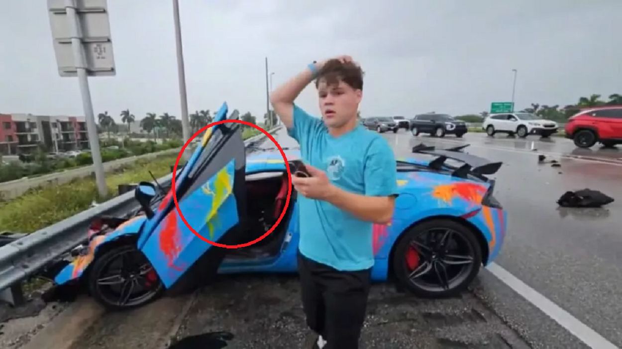 Youtuber bate McLaren em live e ignora amigo ferido para filmar