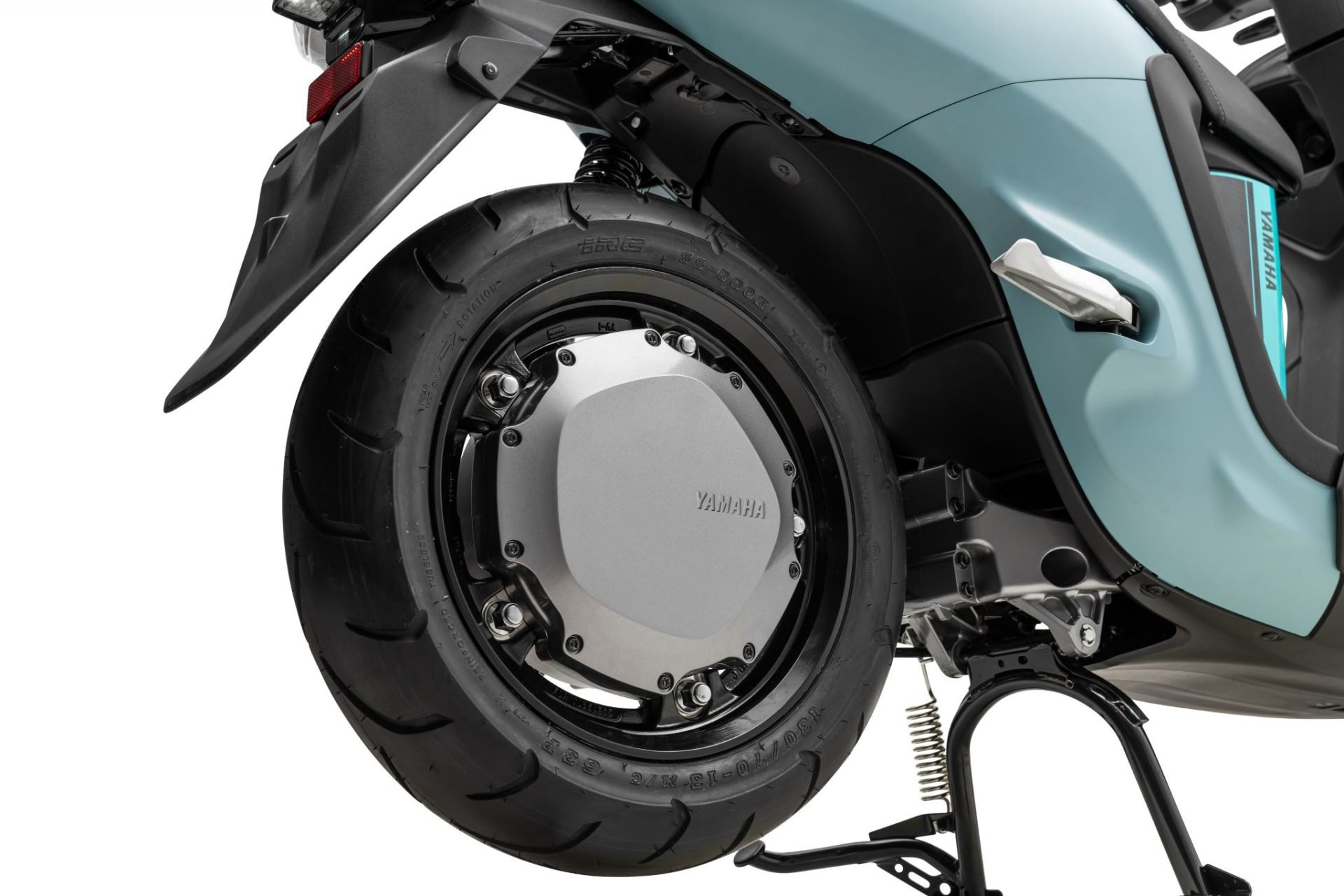 Yamaha Neo's Connected detalhe roda traseira com motor integrado