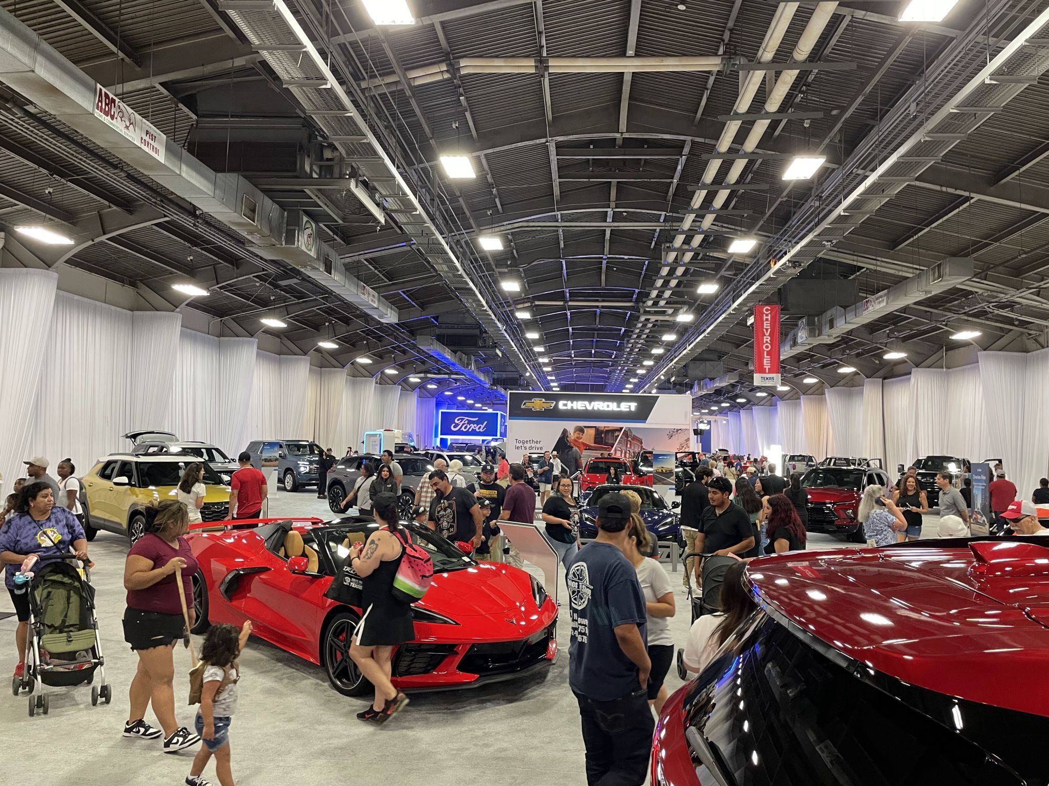 Texas Auto Show: fomos a Dallas conhecer a feira dos cowboys