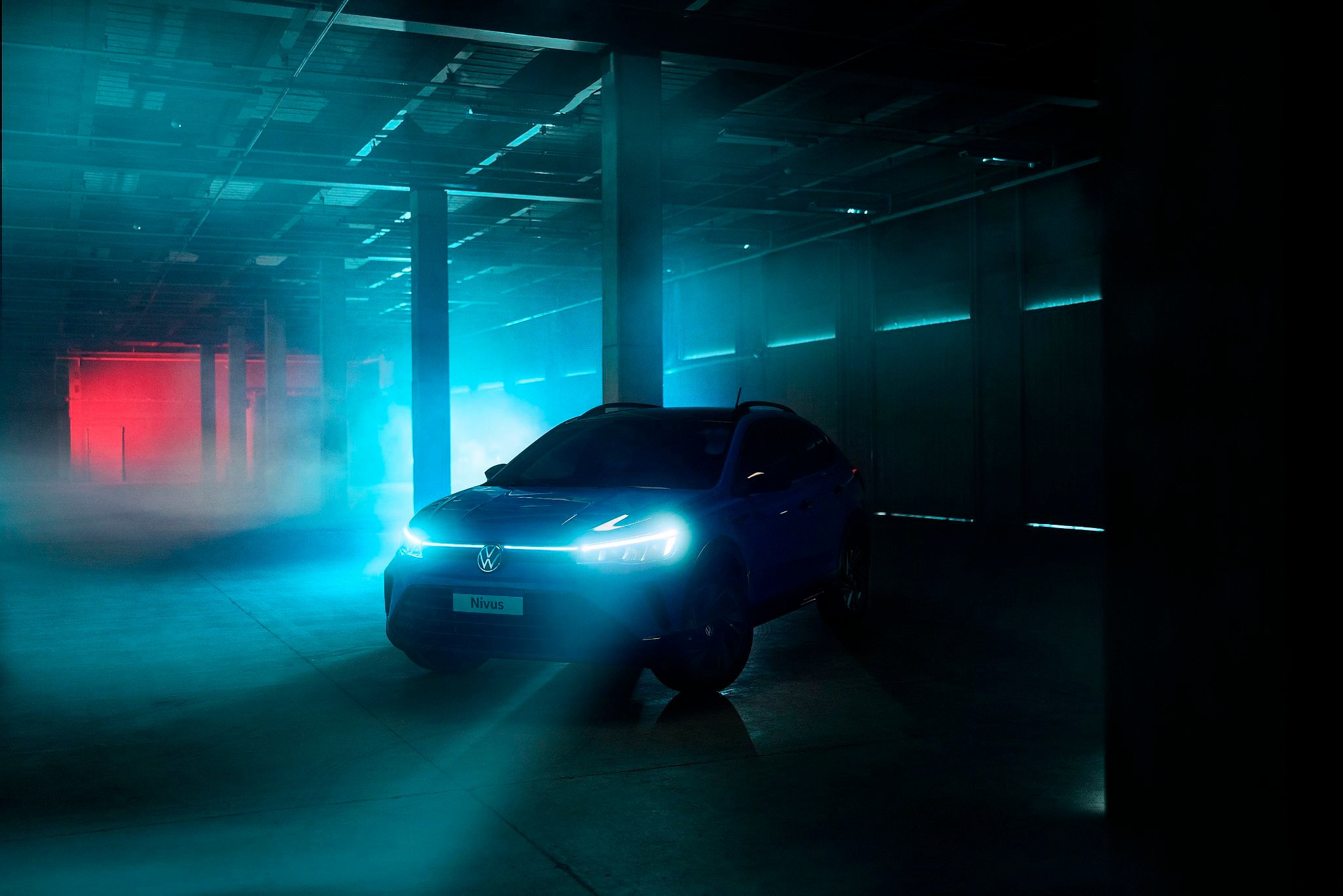 Volkswagen Nivus Highline Outfit 2025 azul frente iluminação faróis led