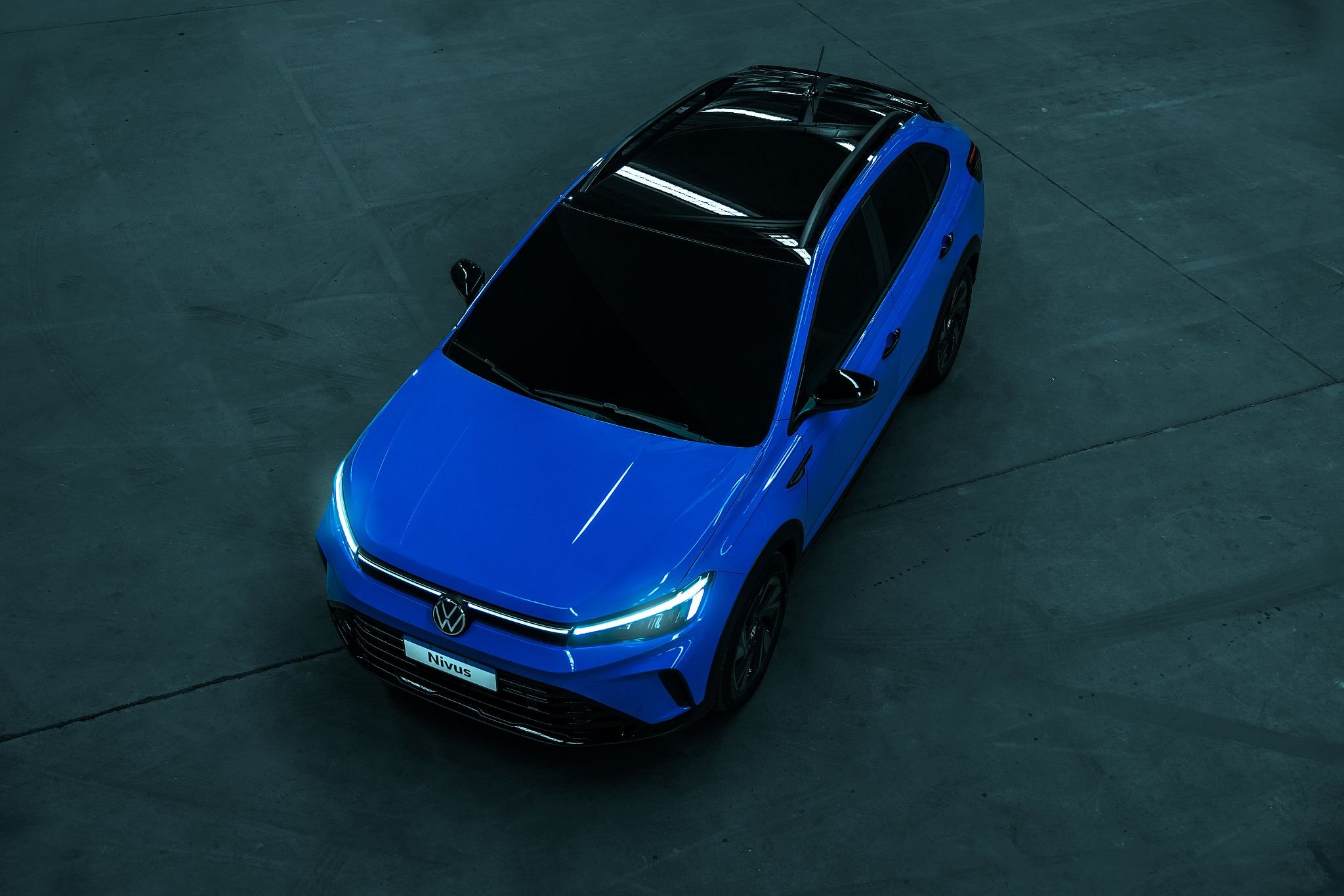 Volkswagen Nivus Highline Outfit 2025 azul