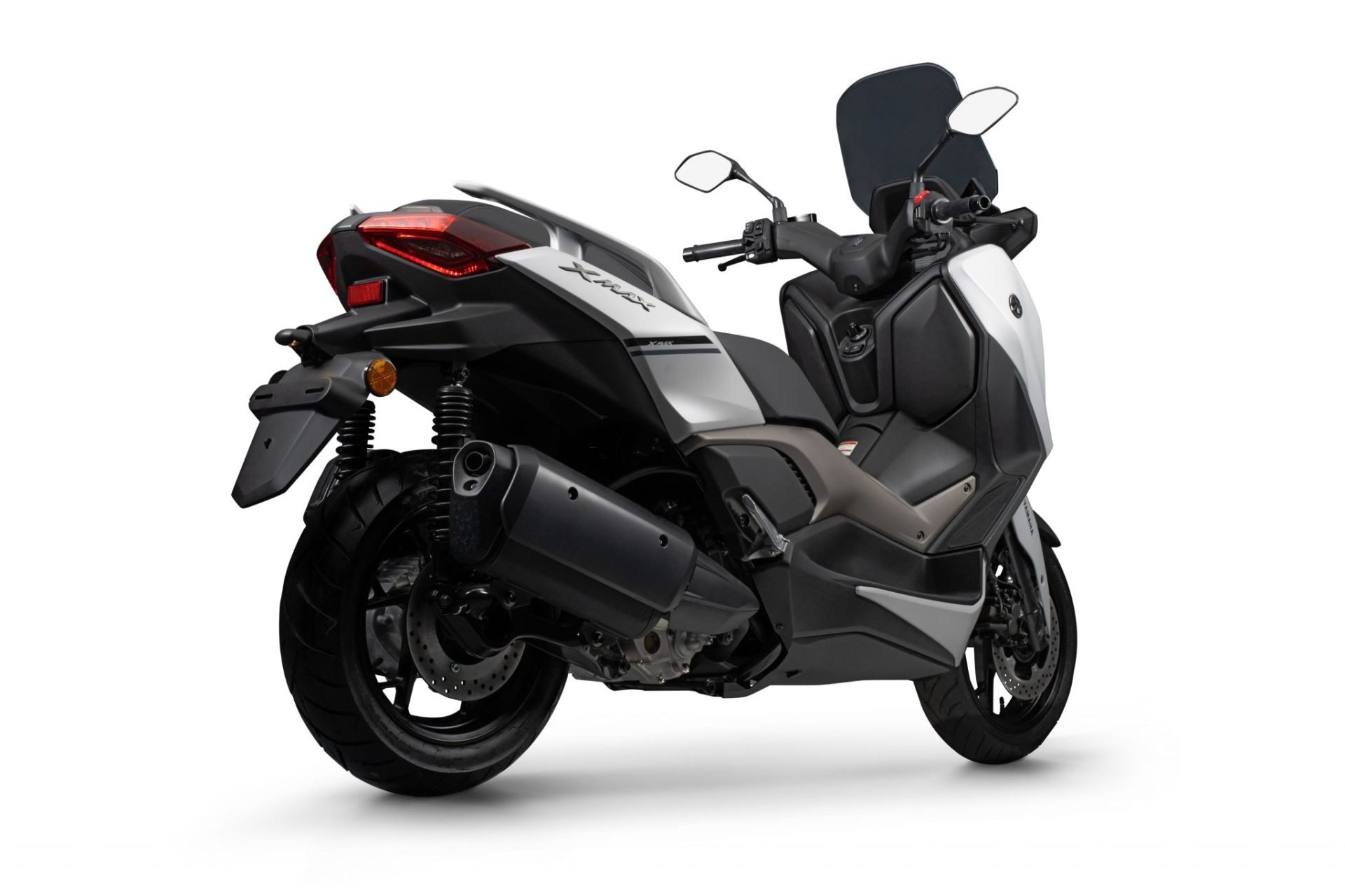 Yamaha XMax 2025 (2)