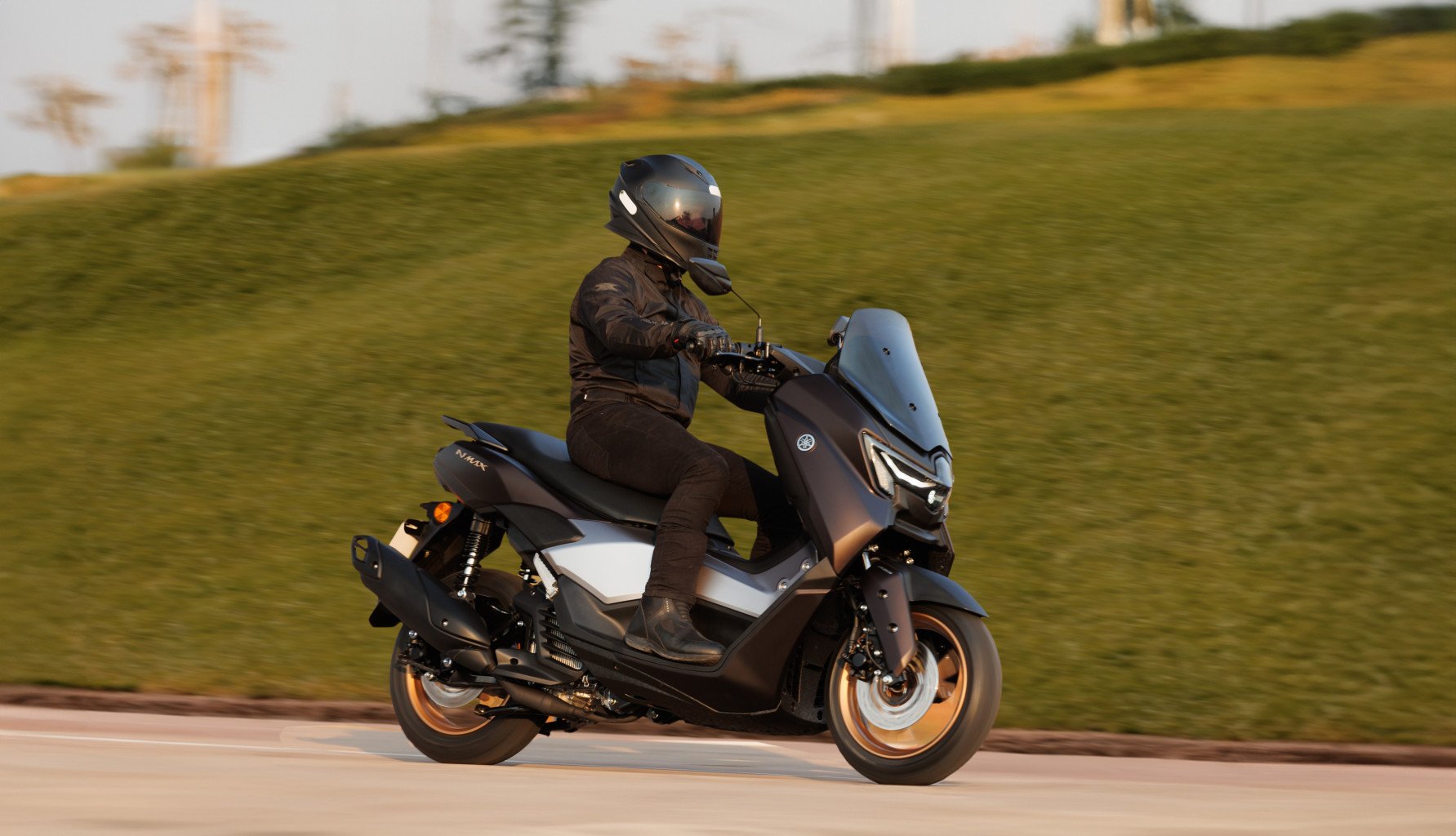 Yamaha NMax 2025