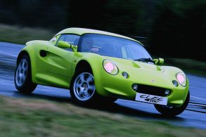 lotus elise 111s verde frente derrapando