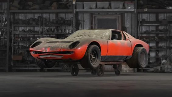 Lamborghini Miura 1967 laranja leilão ferro velho rudi klein