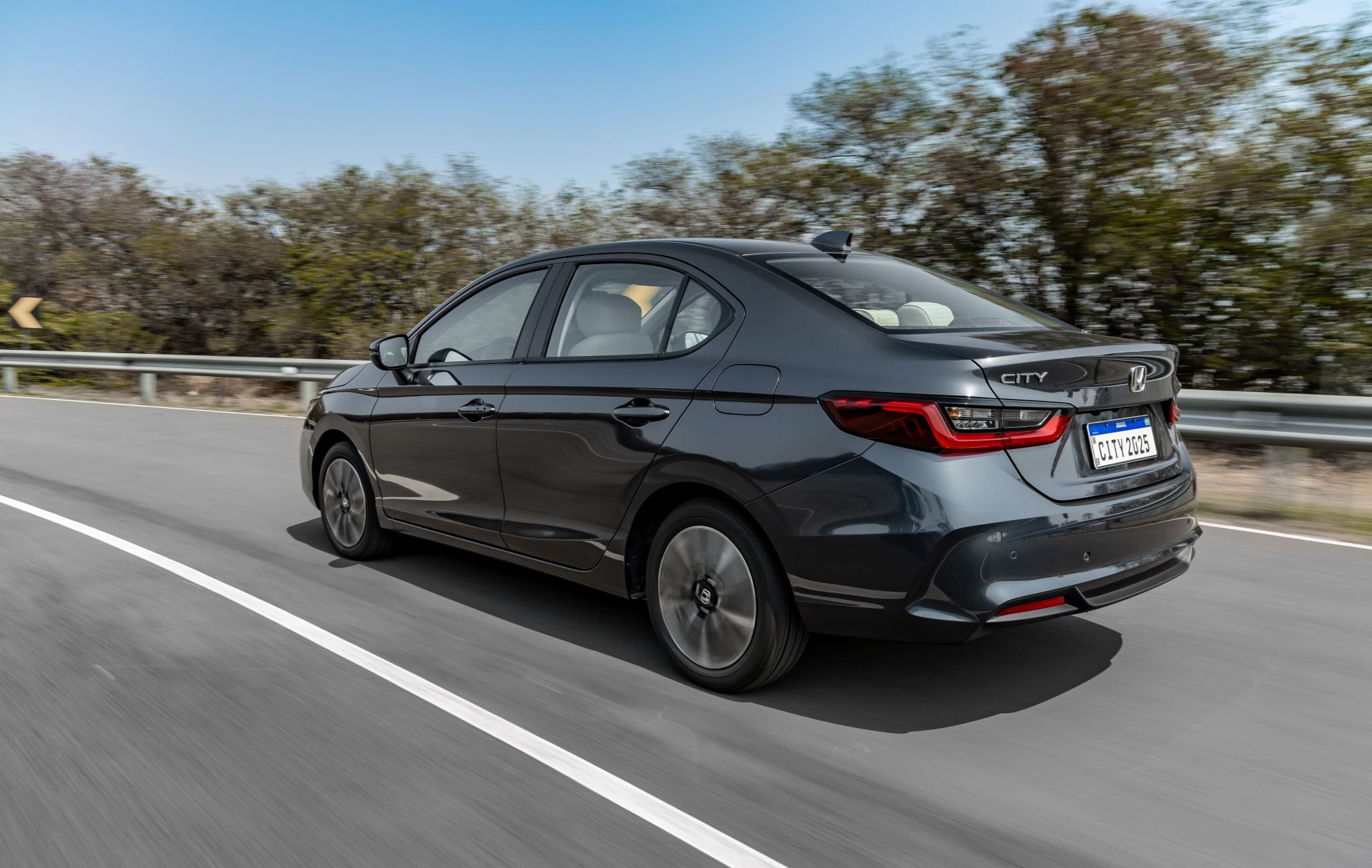 10 carros com câmbio automático mais baratos de 2026