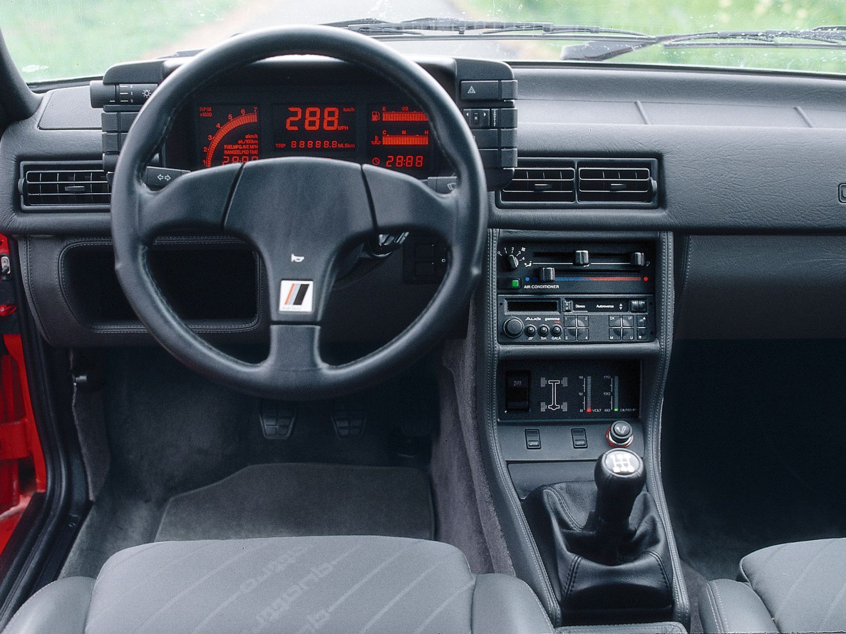 audi quattro 2 2 turbo 20v 1989 interior painel