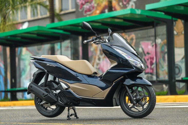 Honda PCX 160 2025 cinza