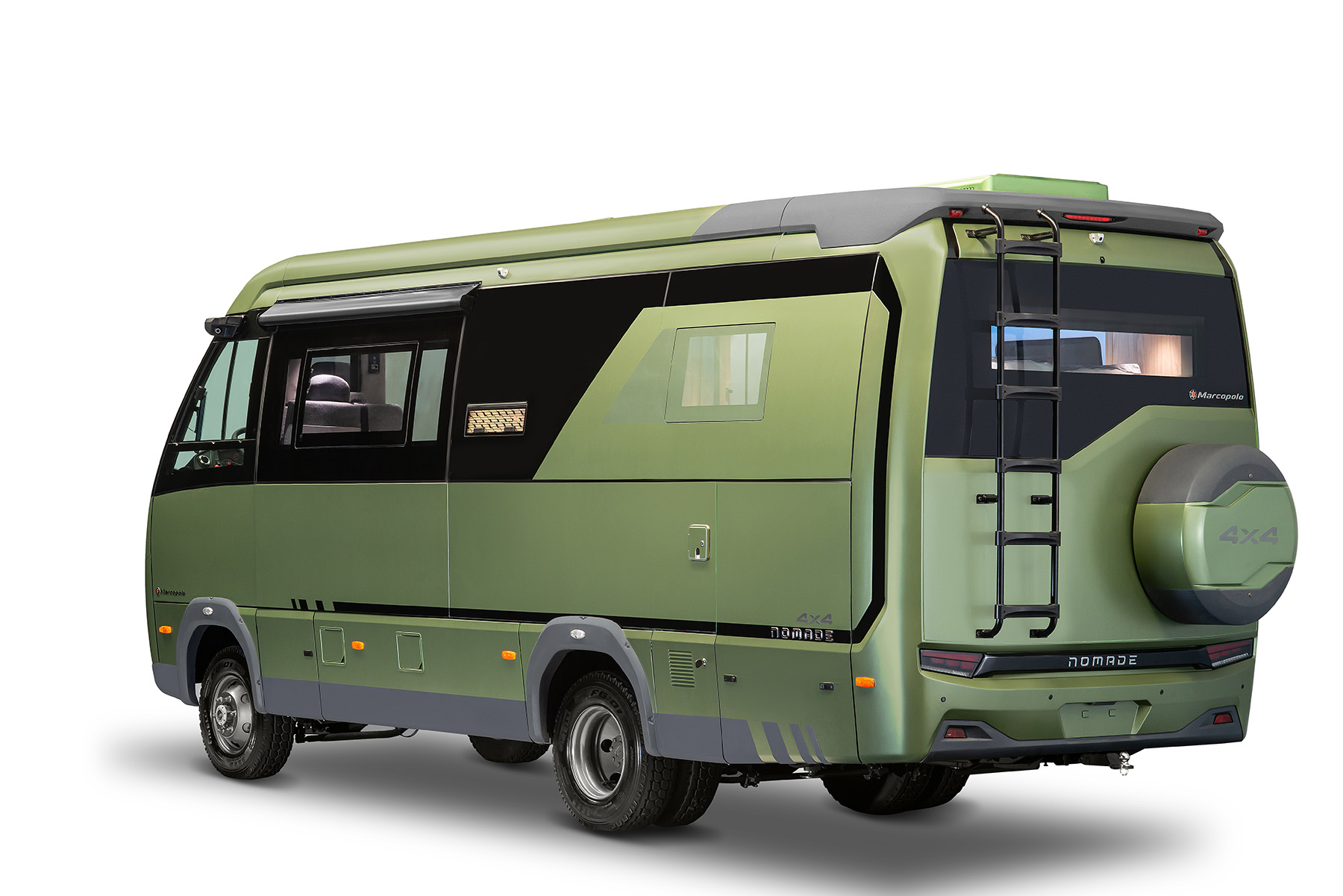 Marcopolo Motorhome NOMADE verde traseira parado