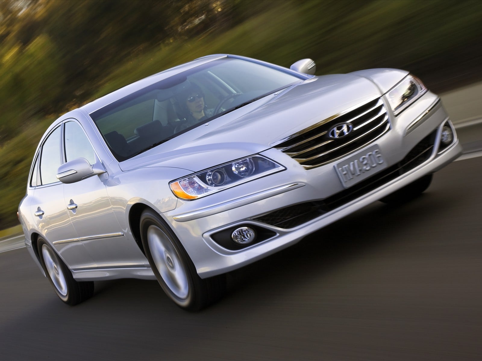 Carro usado: 10 fatos sobre o Hyundai Azera 2011