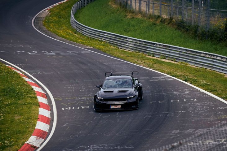 Ford Mustang GTD em Nurburgring (3)