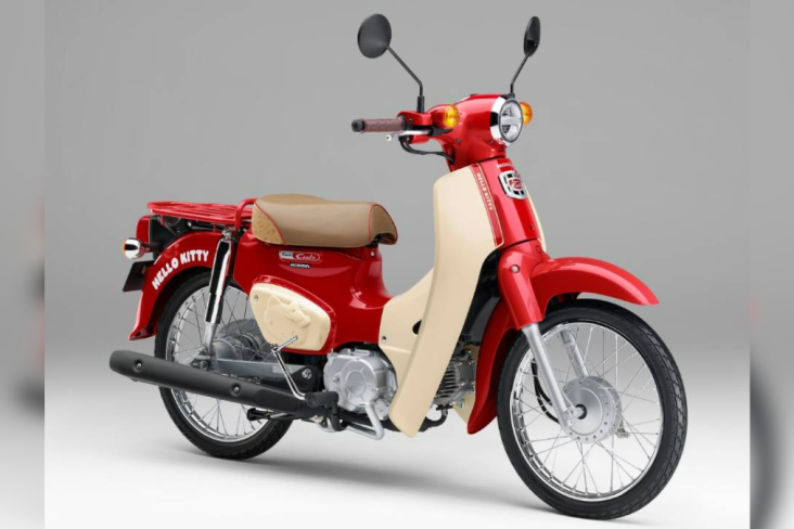 Honda Super Cub Hello Kitty (1)