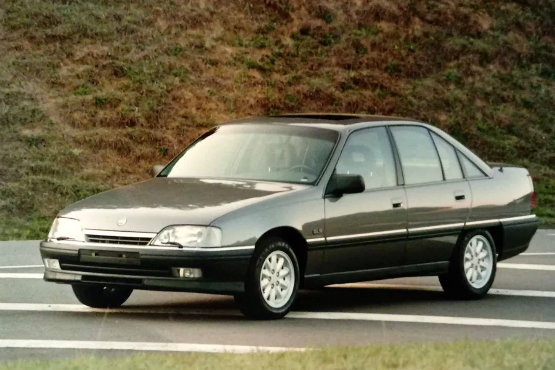 omega gls 1992 divulg 2