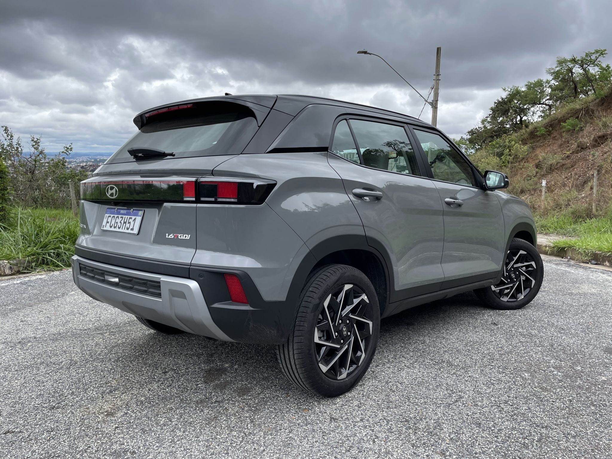 HYUNDAI CRETA ULTIMATE 2025 CINZA FRENTE LATERAL TRASEIRA INTERIOR (18)