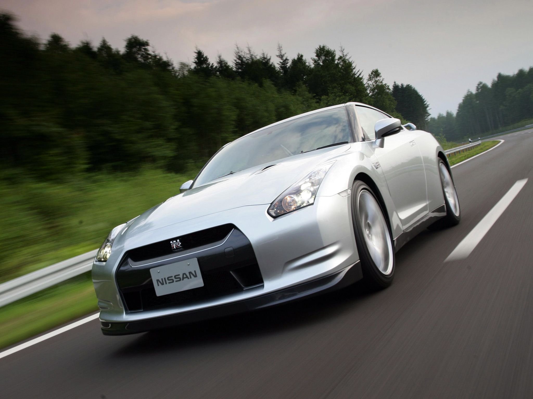 Nissan GT R 2009