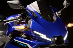 Yamaha R3 (1)